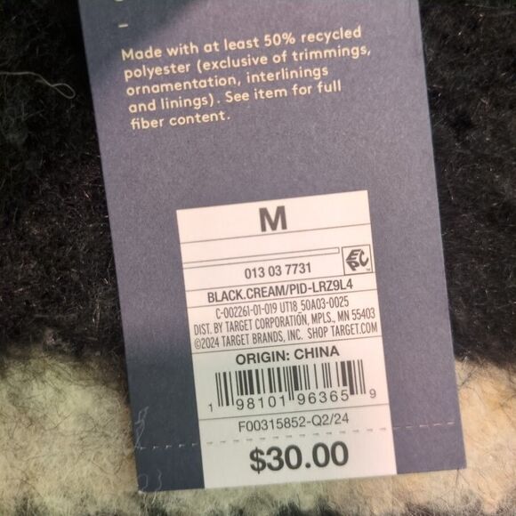 NEW Universal Thread Boucle Crewneck Pullover Sweater Women's Size Medium - Picture 2 of 5